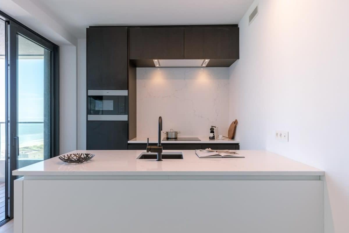 Huswell - Stunning Apartment With Breathtaking Views Остенде Екстер'єр фото