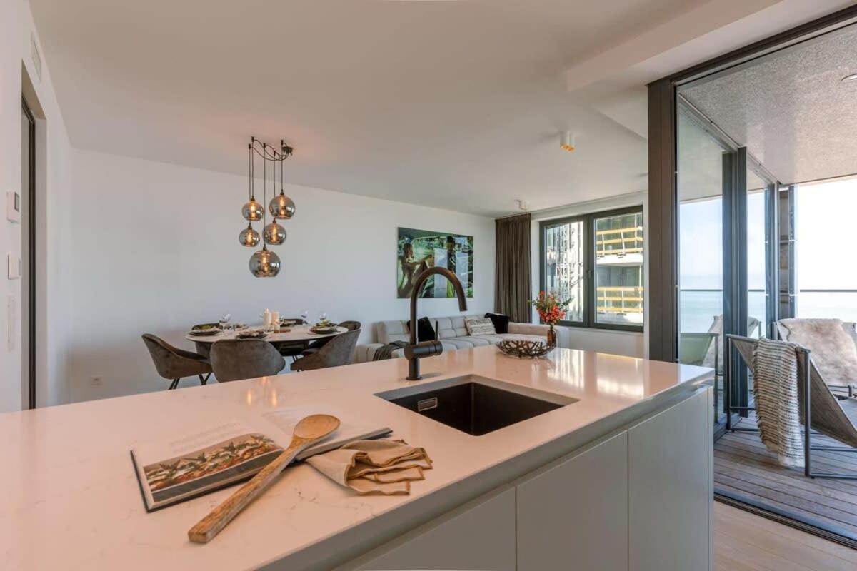 Huswell - Stunning Apartment With Breathtaking Views Остенде Екстер'єр фото